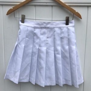 American Apparel Pleated Skirt